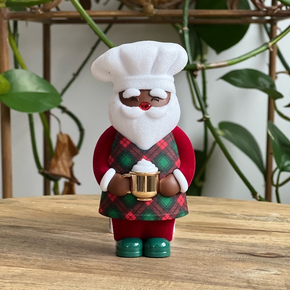 Bath & Body Works Other - Brown Santa Cup of Cocoa Wallflower Plug